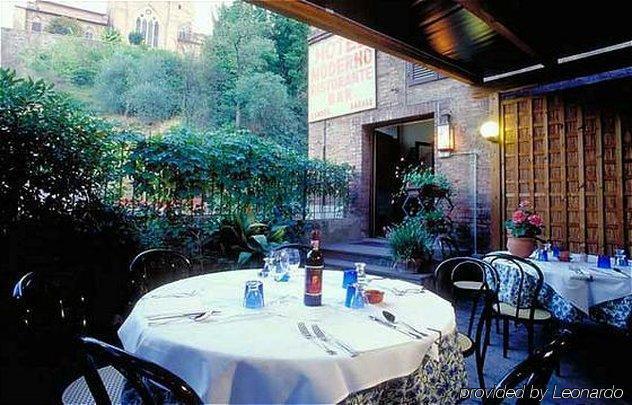 Moderno Hotel